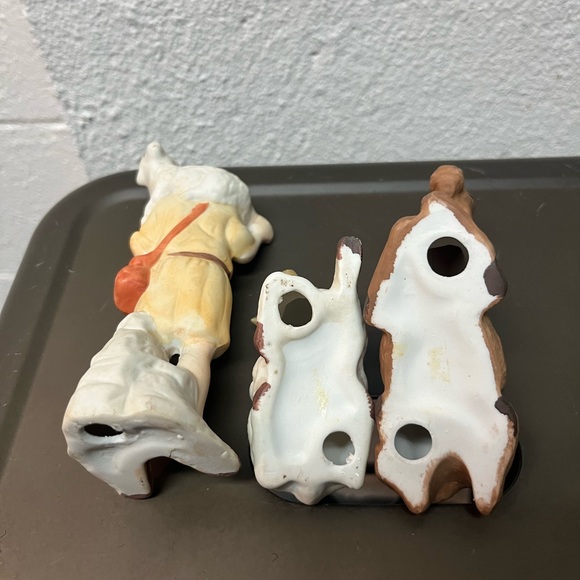 Ceramic Shepherd and Animals Figurine Set- Nativity scene - Picture 3 of 4